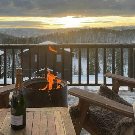 Dom wakacyjny Mountain With Panoramic Views In Norefjell *